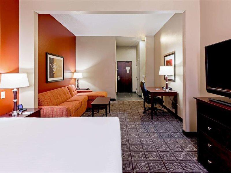 Comfort Inn & Suites Irving Las Colinas Dfw Екстериор снимка